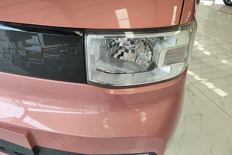 Used Wuling Hongguang MINIEV 2020 Zizai Version Lithium-NMC Left Front Headlight