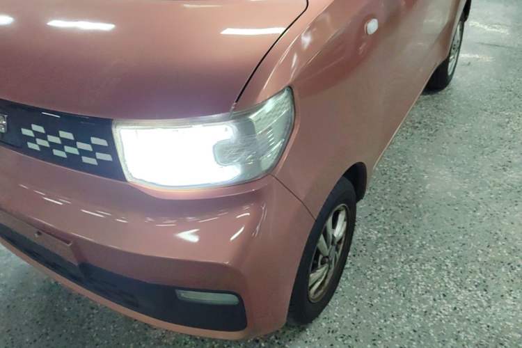 Used Wuling Hongguang MINIEV 2020 Enjoyment Model Lithium Iron Phosphate Left Front Headlight