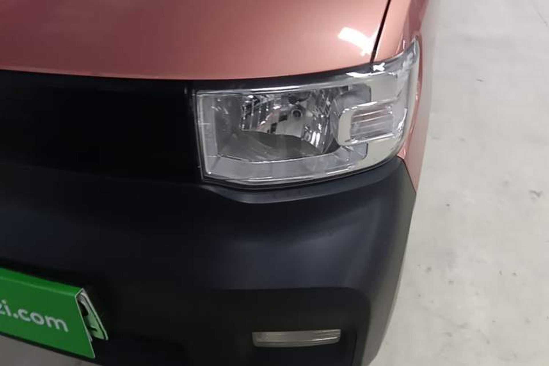Used Wuling Hongguang MINIEV 2020 Enjoyment Model Lithium Iron Phosphate Left Front Headlight