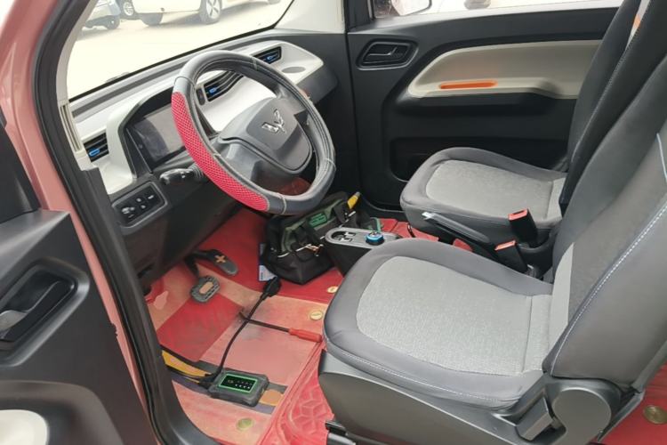 Used Wuling Hongguang MINIEV 2020 Enjoyment Model Lithium Iron Phosphate Left Front Seat