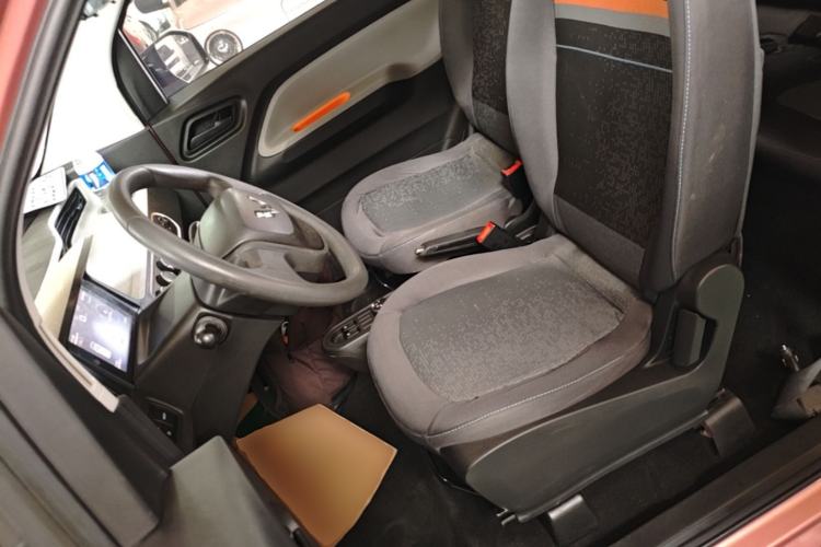 Used Wuling Hongguang MINIEV 2020 Freedom Version Lithium Iron Phosphate Left Front Seat