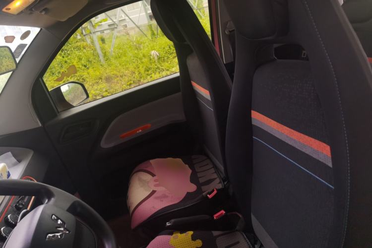 Used Wuling Hongguang MINIEV 2020 Zizai Version Lithium-NMC Left Front Seat