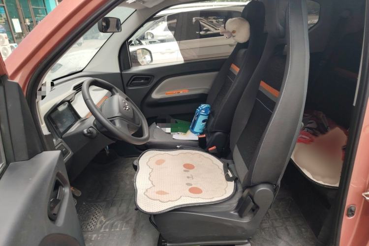 Used Wuling Hongguang MINIEV 2020 Freedom Version Lithium Iron Phosphate Left Front Seat