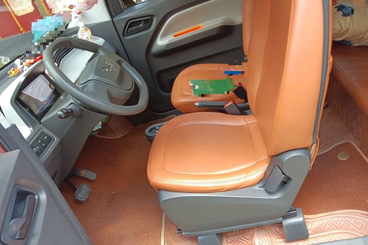 Used Wuling Hongguang MINIEV 2020 Enjoyment Model Lithium Iron Phosphate Left Front Seat
