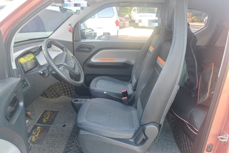 Used Wuling Hongguang MINIEV 2020 Freedom Version Lithium Iron Phosphate Left Front Seat