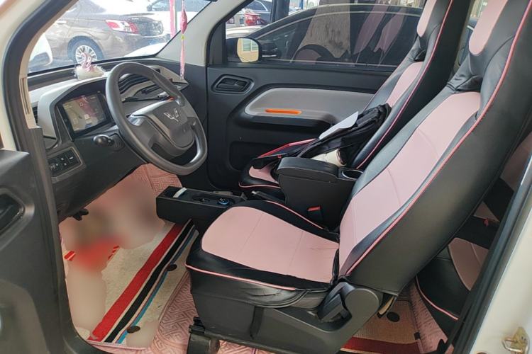 Used Wuling Hongguang MINIEV 2020 Enjoyment Model Lithium Iron Phosphate Left Front Seat