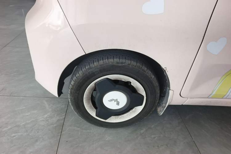 Used Wuling Hongguang MINIEV 2020 Enjoy Edition Lithium-Ion Battery Left Front Wheel Hub