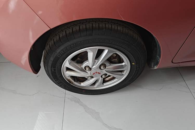 Used Wuling Hongguang MINIEV 2020 Enjoy Edition Lithium-Ion Battery Left Front Wheel Hub