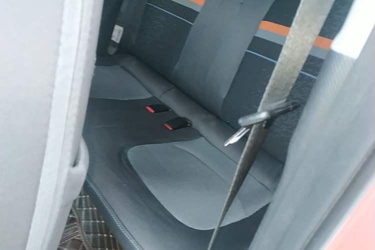 Used Wuling Hongguang MINIEV 2020 Enjoyment Model Lithium Iron Phosphate Left Rear Seat