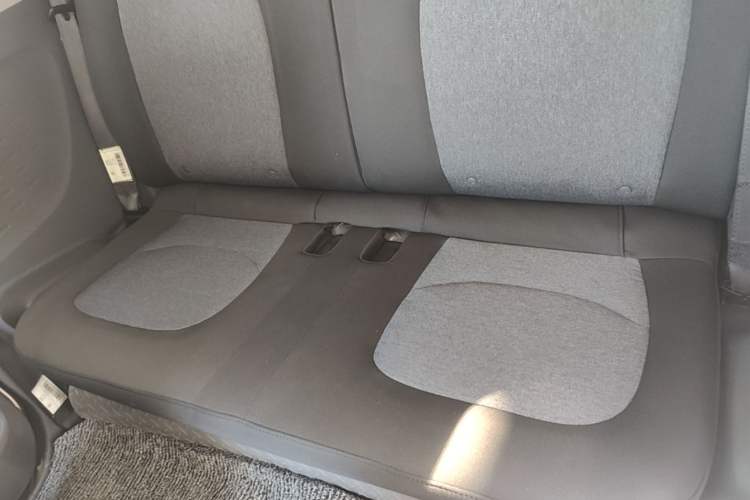 Used Wuling Hongguang MINIEV 2020 Zizai Version Lithium-NMC Left Rear Seat