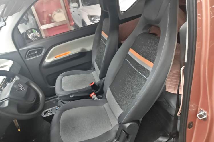 Used Wuling Hongguang MINIEV 2020 Freedom Version Lithium Iron Phosphate Left Rear Seat