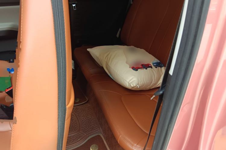 Used Wuling Hongguang MINIEV 2020 Enjoyment Model Lithium Iron Phosphate Left Rear Seat