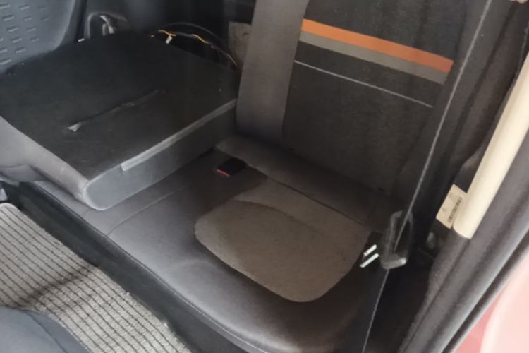 Used Wuling Hongguang MINIEV 2020 Zizai Version Lithium-NMC Left Rear Seat