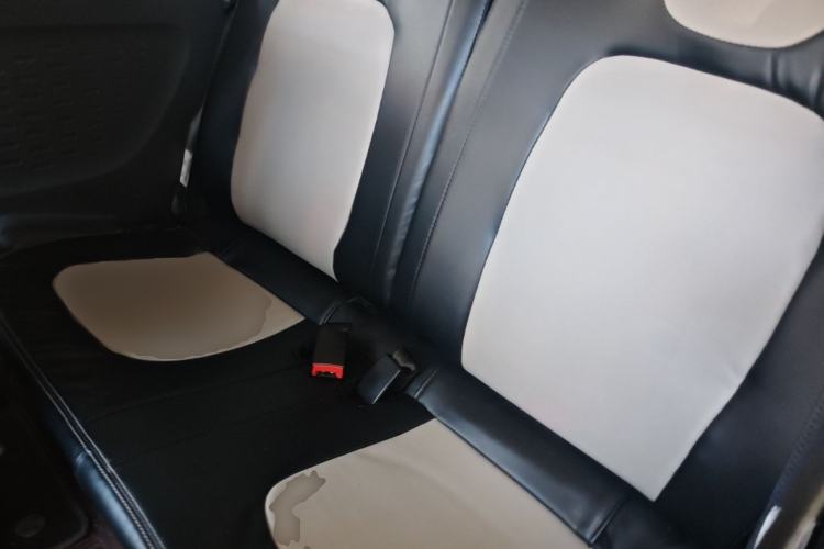 Used Wuling Hongguang MINIEV 2020 Enjoyment Model Lithium Iron Phosphate Left Rear Seat