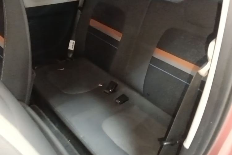 Used Wuling Hongguang MINIEV 2020 Enjoyment Model Lithium Iron Phosphate Left Rear Seat