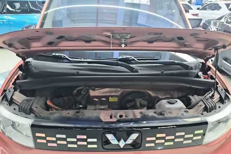 Used Wuling Hongguang MINIEV 2020 Enjoyment Model Lithium Iron Phosphate Engine Bay