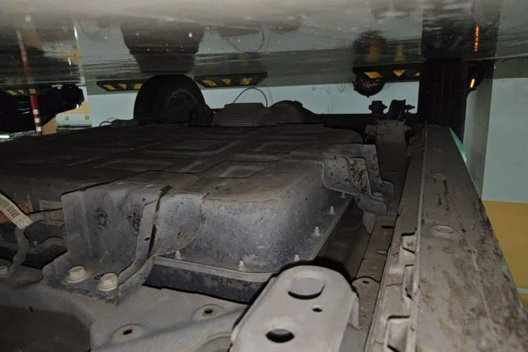 Used Wuling Hongguang MINIEV 2020 Enjoyment Model Lithium Iron Phosphate Chassis Front Right