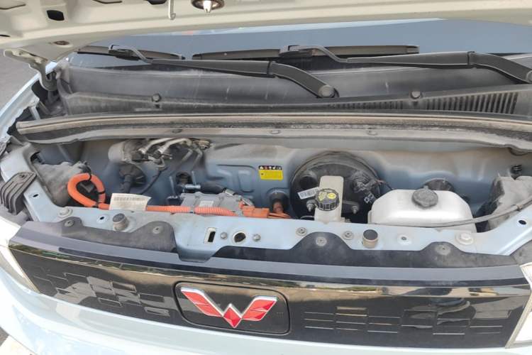Used Wuling Hongguang MINIEV 2020 Enjoy Edition Lithium-Ion Battery Engine Bay