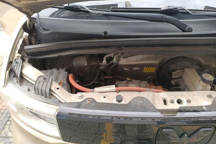 Used Wuling Hongguang MINIEV 2020 Enjoyment Model Lithium Iron Phosphate Engine Bay Right