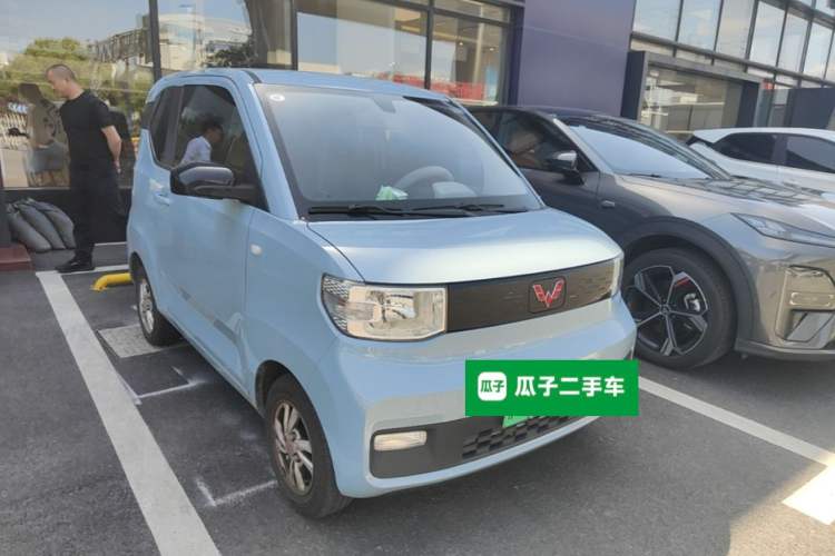Used Wuling Hongguang MINIEV 2020 Enjoy Edition Lithium-Ion Battery Front Right 45 Deg