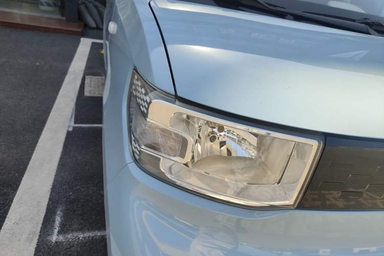Used Wuling Hongguang MINIEV 2020 Enjoy Edition Lithium-Ion Battery Right Front Headlight