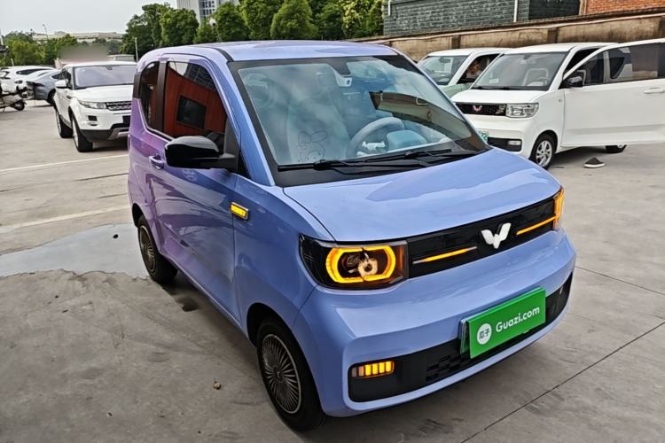 Used Wuling Hongguang MINIEV 2020 Zizai Version Lithium-NMC Front Right 45 Deg