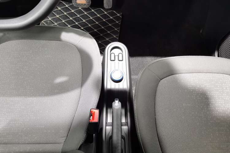 Used Wuling Hongguang MINIEV 2020 Freedom Version Lithium Iron Phosphate Gear Lever