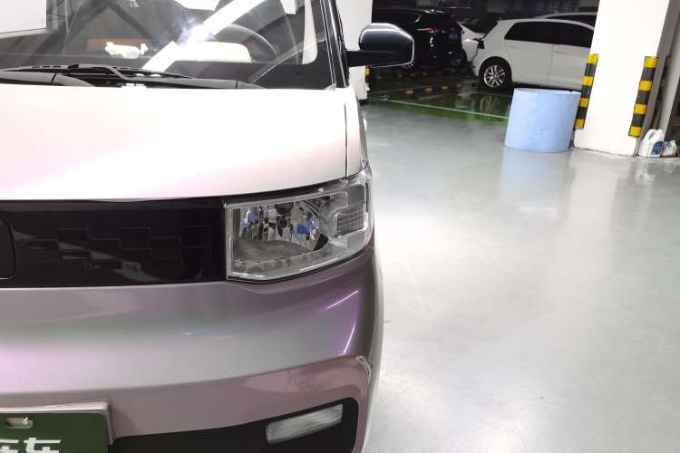 Used Wuling Hongguang MINIEV 2020 Freedom Version Lithium Iron Phosphate Left Front Headlight