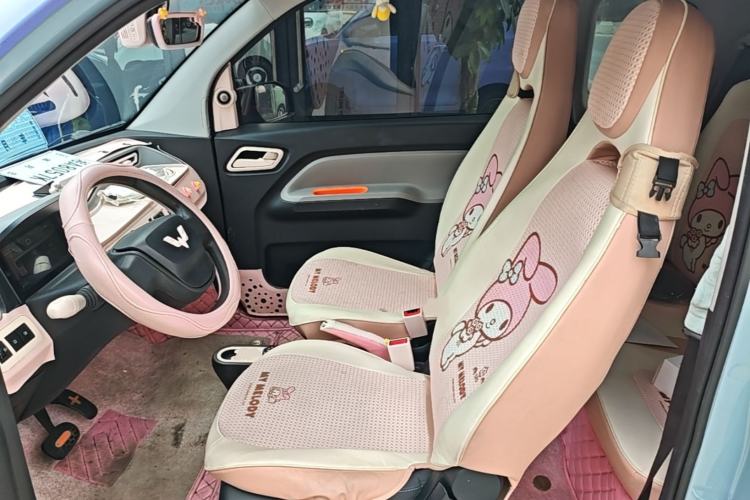 Used Wuling Hongguang MINIEV 2020 Zizai Version Lithium-NMC Left Front Seat