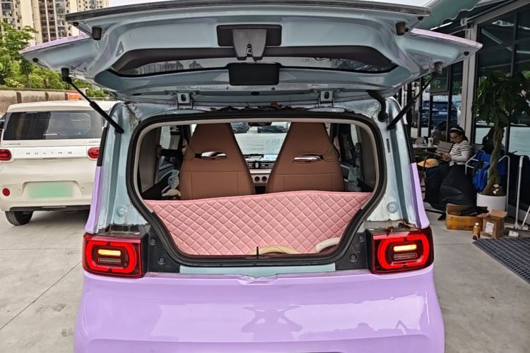 Used Wuling Hongguang MINIEV 2020 Zizai Version Lithium-NMC Trunk