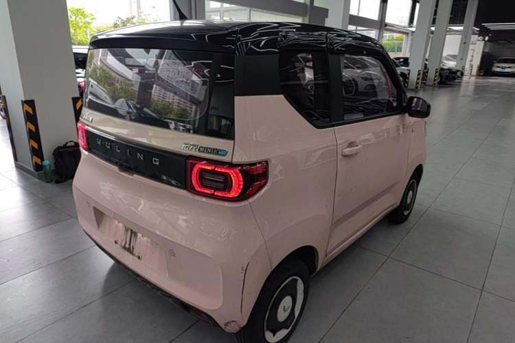 Used Wuling Hongguang MINIEV 2020 Enjoy Edition Lithium-Ion Battery Rear Right 45 Deg