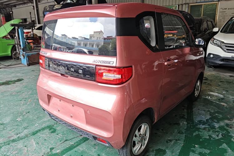 Used Wuling Hongguang MINIEV 2020 Freedom Version Lithium Iron Phosphate Rear Right 45 Deg