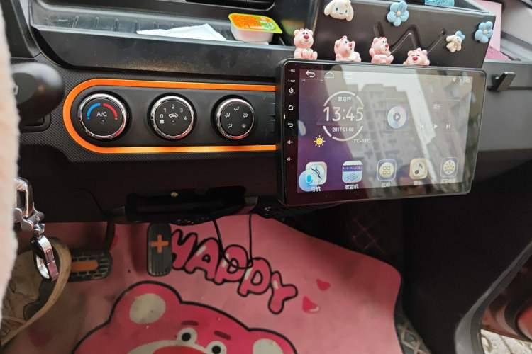 Used Wuling Hongguang MINIEV 2020 Freedom Version Lithium Iron Phosphate Audio And AC Panel