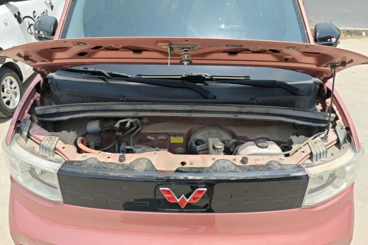 Used Wuling Hongguang MINIEV 2020 Zizai Version Lithium-NMC Engine Bay