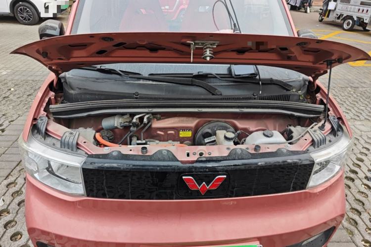 Used Wuling Hongguang MINIEV 2020 Freedom Version Lithium Iron Phosphate Engine Bay
