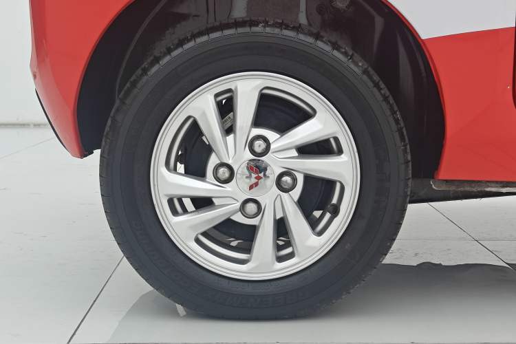 Used Wuling Hongguang MINIEV 2020 Enjoyment Model Lithium Iron Phosphate Exterior 11