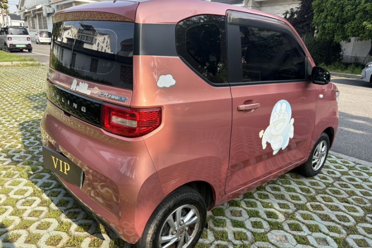Used Wuling Hongguang MINIEV 2020 Freedom Version Lithium Iron Phosphate Exterior 4