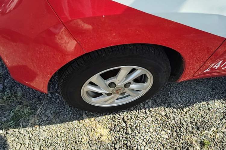Used Wuling Hongguang MINIEV 2020 Enjoyment Model Lithium Iron Phosphate Exterior 4