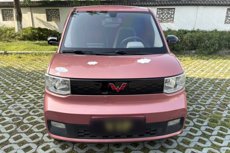 Used Wuling Hongguang MINIEV 2020 Freedom Version Lithium Iron Phosphate Exterior 6