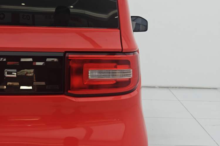 Used Wuling Hongguang MINIEV 2020 Enjoyment Model Lithium Iron Phosphate Exterior 8