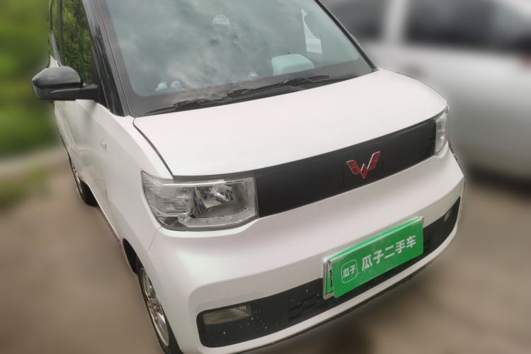 Used Wuling Hongguang MINIEV 2020 Enjoyment Model Lithium Iron Phosphate Front Right 45 Deg
