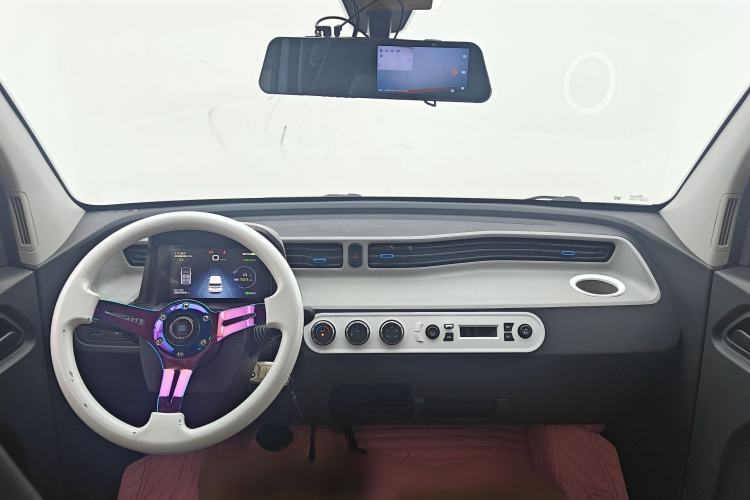 Used Wuling Hongguang MINIEV 2020 Enjoyment Model Lithium Iron Phosphate Interior 6