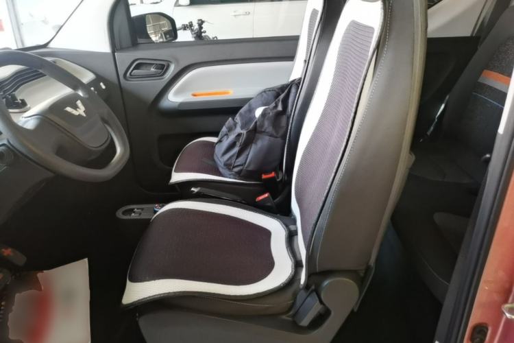 Used Wuling Hongguang MINIEV 2020 Zizai Version Lithium-NMC Left Front Seat
