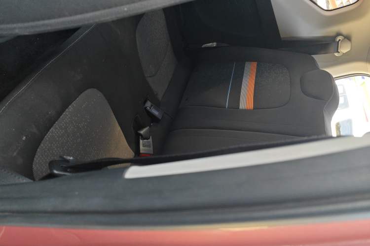 Used Wuling Hongguang MINIEV 2020 Freedom Version Lithium Iron Phosphate Left Rear Seat