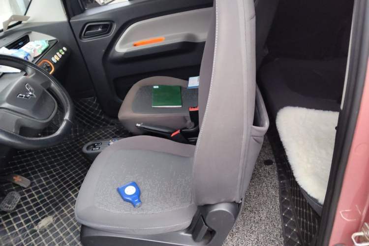 Used Wuling Hongguang MINIEV 2020 Zizai Version Lithium-NMC Left Rear Seat