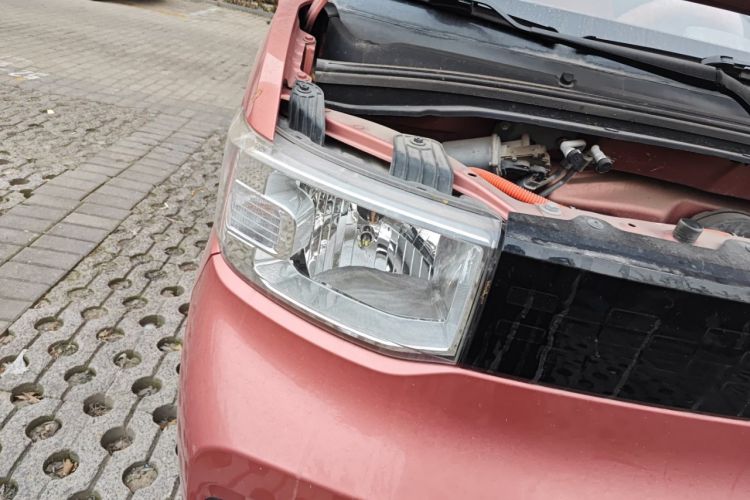 Used Wuling Hongguang MINIEV 2020 Freedom Version Lithium Iron Phosphate Right Front Headlight