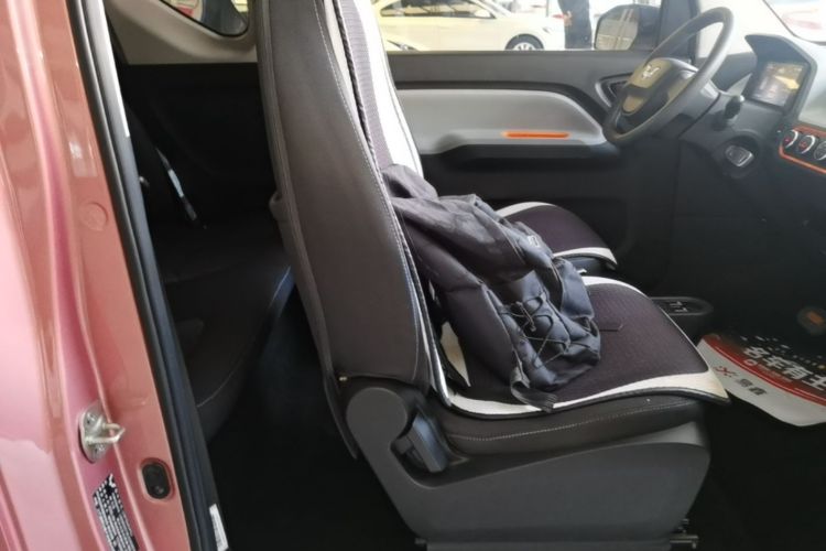 Used Wuling Hongguang MINIEV 2020 Zizai Version Lithium-NMC Right Front Seat