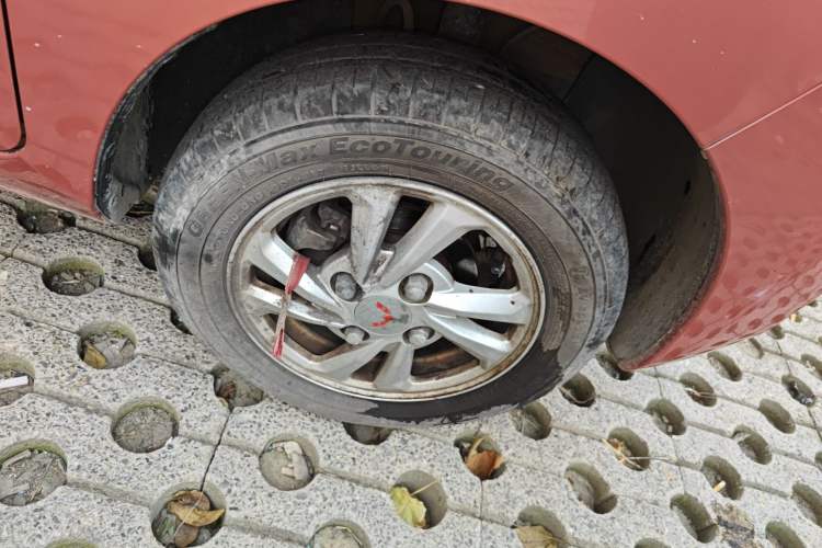 Used Wuling Hongguang MINIEV 2020 Freedom Version Lithium Iron Phosphate Right Front Wheel Hub