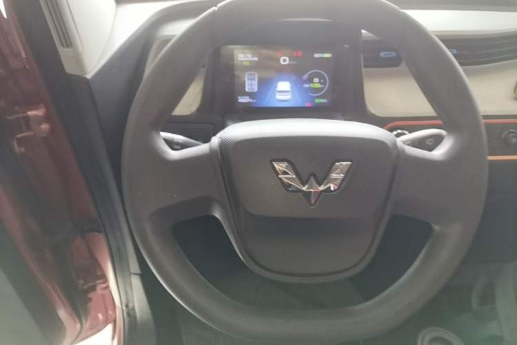 Used Wuling Hongguang MINIEV 2020 Freedom Version Lithium Iron Phosphate Steering Wheel