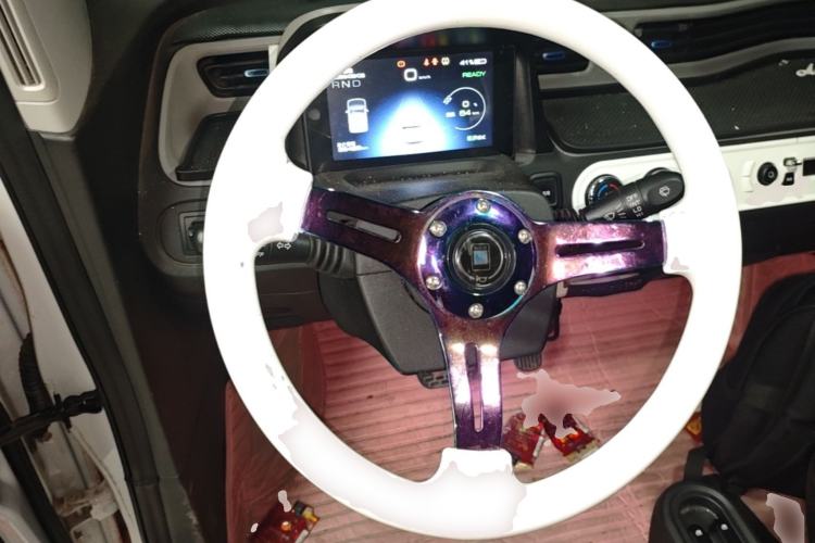 Used Wuling Hongguang MINIEV 2020 Enjoyment Model Lithium Iron Phosphate Steering Wheel